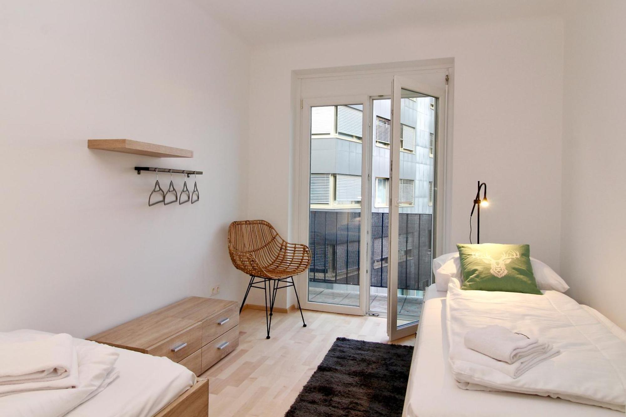 Graz Central Penthouse Style Apt Exterior foto